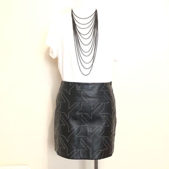 Helmut Lang leather mini skirt - Picture 12 of 14